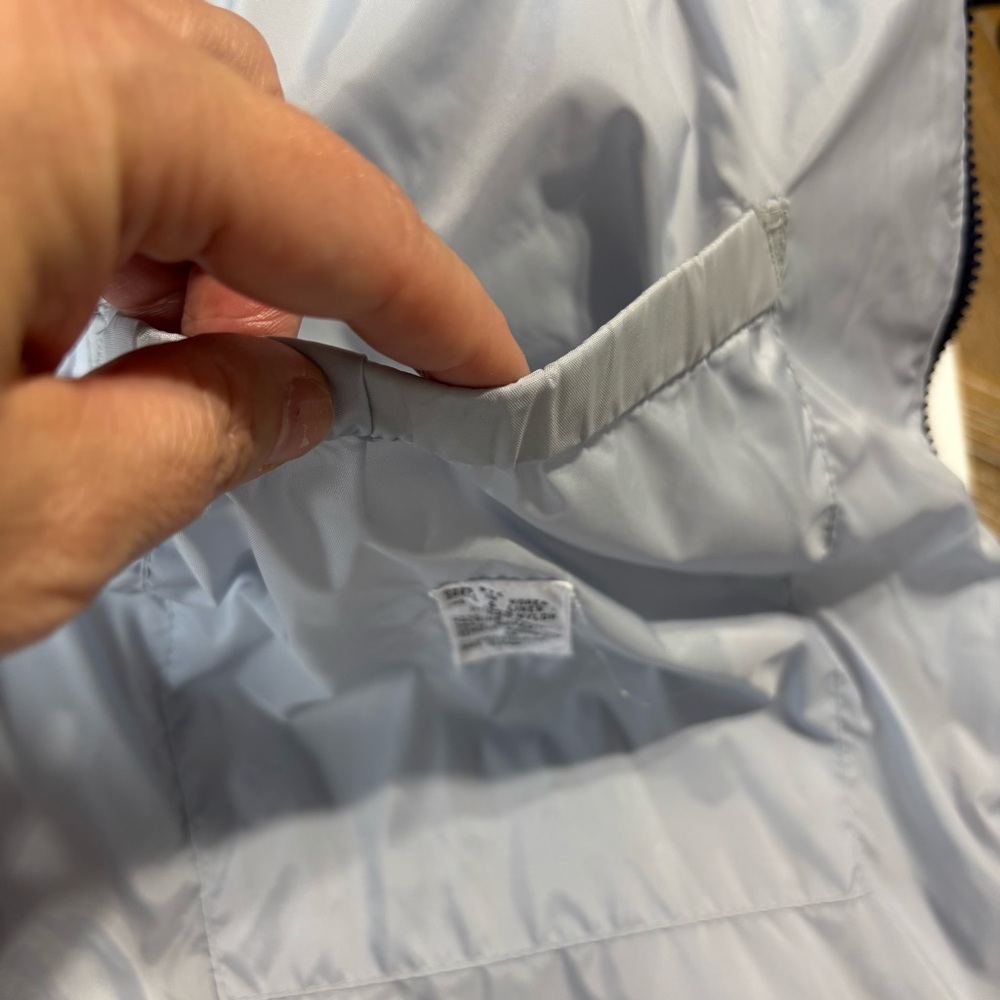 Men's Tri-Color Quilted Vest - Picture 8 of 8
